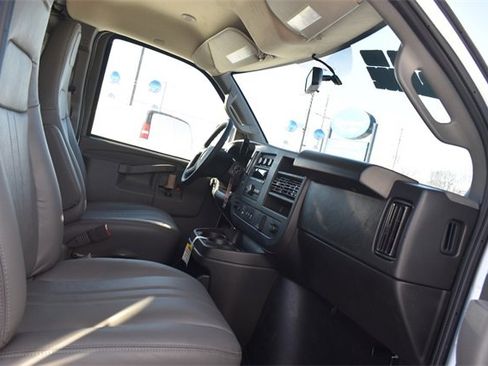New 2025 Chevrolet Express 2500 Work Van w/ Driver Convenience Package image 12