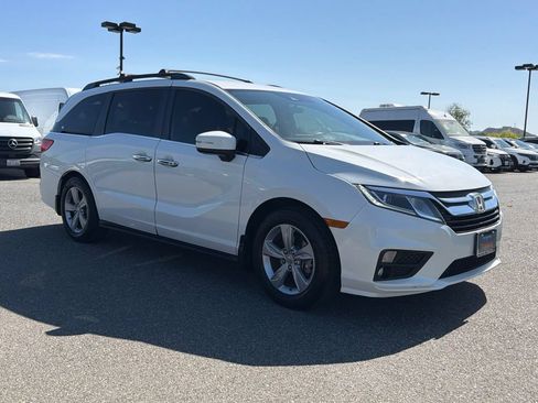 Used 2018 Honda Odyssey EX image 5