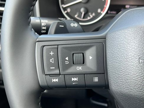 New 2026 Nissan Rogue SV image 18