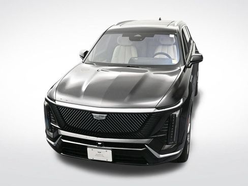 Used 2026 Cadillac Vistiq Luxury AWD/4WD image 23