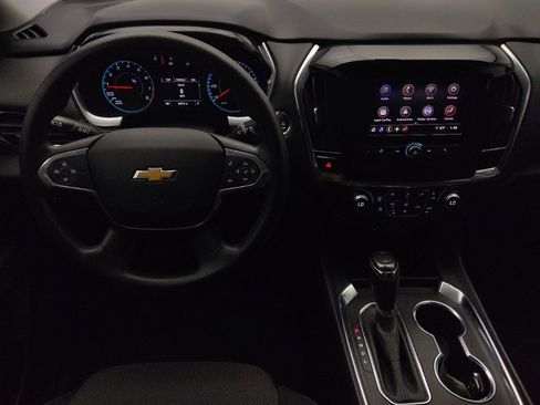 Used 2020 Chevrolet Traverse LS FWD image 22