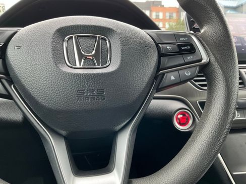Used 2021 Honda Accord LX image 22