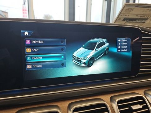 New 2026 Mercedes-Benz GLE 580 4MATIC image 27