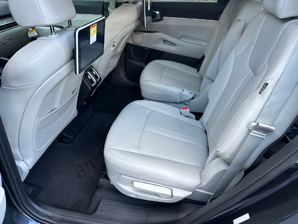 New 2026 Kia Sorento EX w/ EX Premium Package FWD image 21