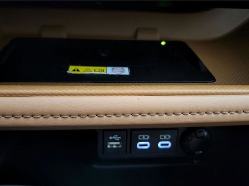 Used 2023 Toyota Highlander Platinum image 49