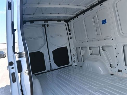 New 2025 Mercedes-Benz Sprinter 2500 image 19
