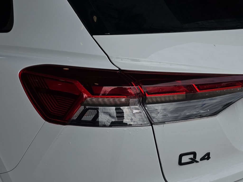 Certified 2023 Audi Q4 e-tron Premium Plus AWD/4WD image 35