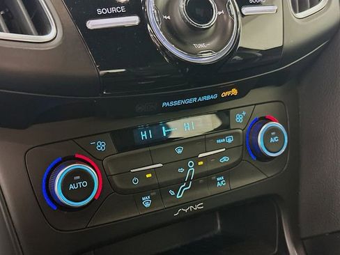 Used 2016 Ford Focus RS image 17