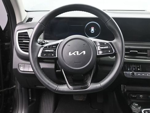 Used 2025 Kia Seltos SX w/ SX Sunroof Package image 27