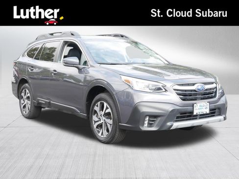 Used 2022 Subaru Outback Limited AWD/4WD image 1