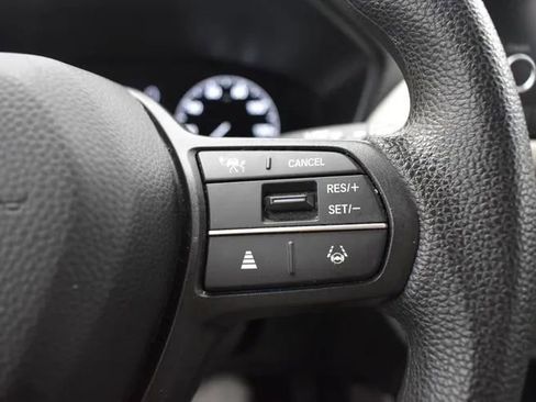 Used 2023 Honda HR-V LX image 22