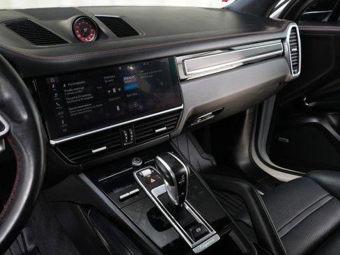 Used 2021 Porsche Cayenne GTS image 48