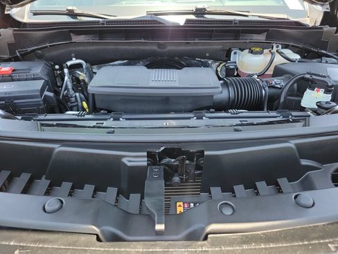 Used 2023 GMC Yukon Denali Ultimate AWD/4WD image 34