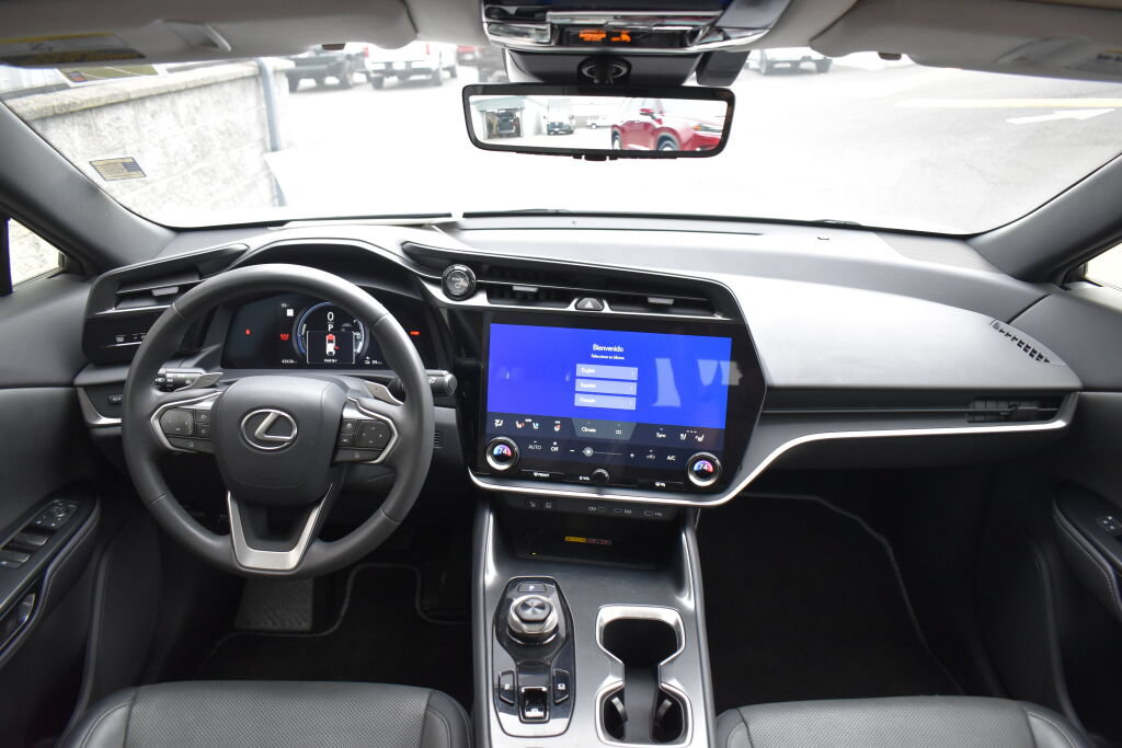 Used 2023 Lexus RZ 450e Premium w/ Technology Package AWD/4WD image 26