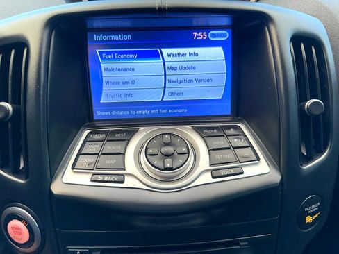 Used 2016 Nissan 370Z Touring RWD image 20