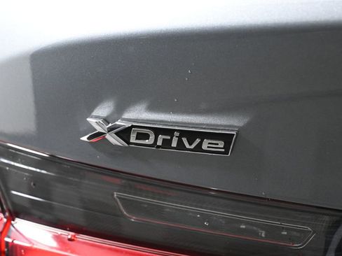 New 2026 BMW 330i xDrive Sedan w/ M Sport Package image 40