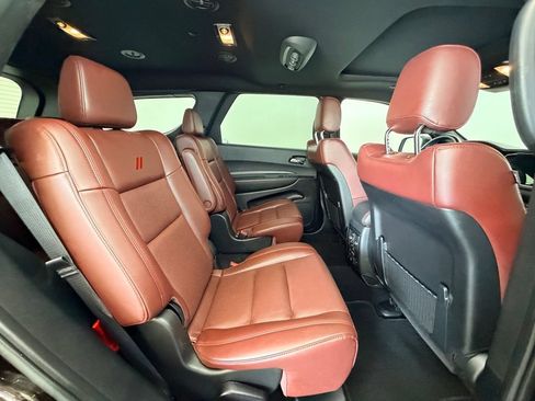 Used 2024 Dodge Durango R/T w/ Tow 'N Go Group AWD/4WD image 10