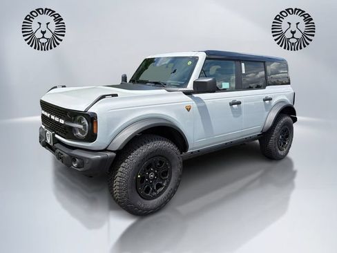 New 2026 Ford Bronco Badlands w/ Wildtrak Package AWD/4WD image 1