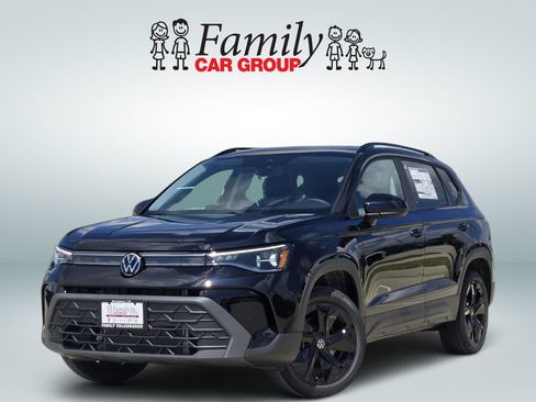 New 2026 Volkswagen Taos SE FWD image 1