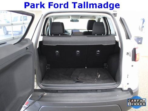 Used 2021 Ford EcoSport SE image 6
