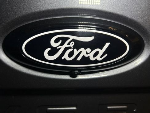 Used 2025 Ford Maverick Lobo AWD/4WD image 18