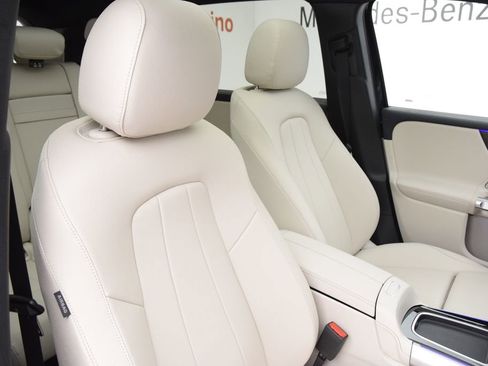 New 2026 Mercedes-Benz GLB 250 image 17