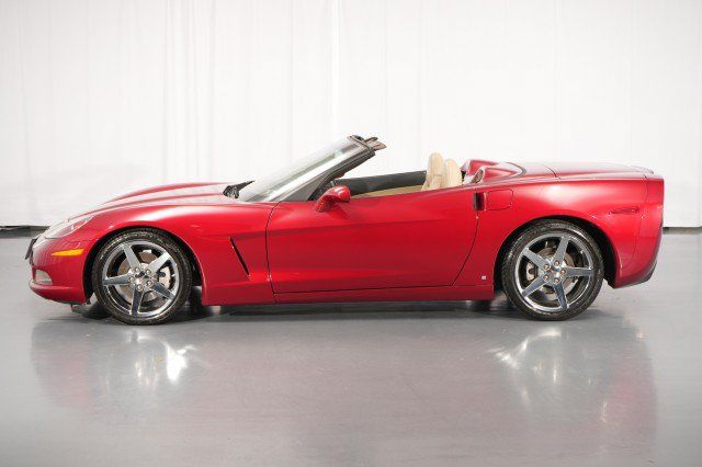 Used 2008 Chevrolet Corvette Convertible w/ Preferred Equipment Group RWD image 3
