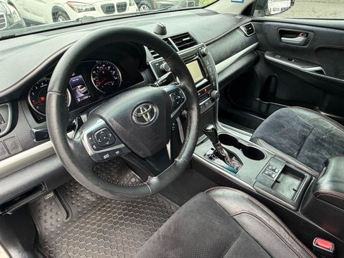 Used 2015 Toyota Camry XSE FWD image 20