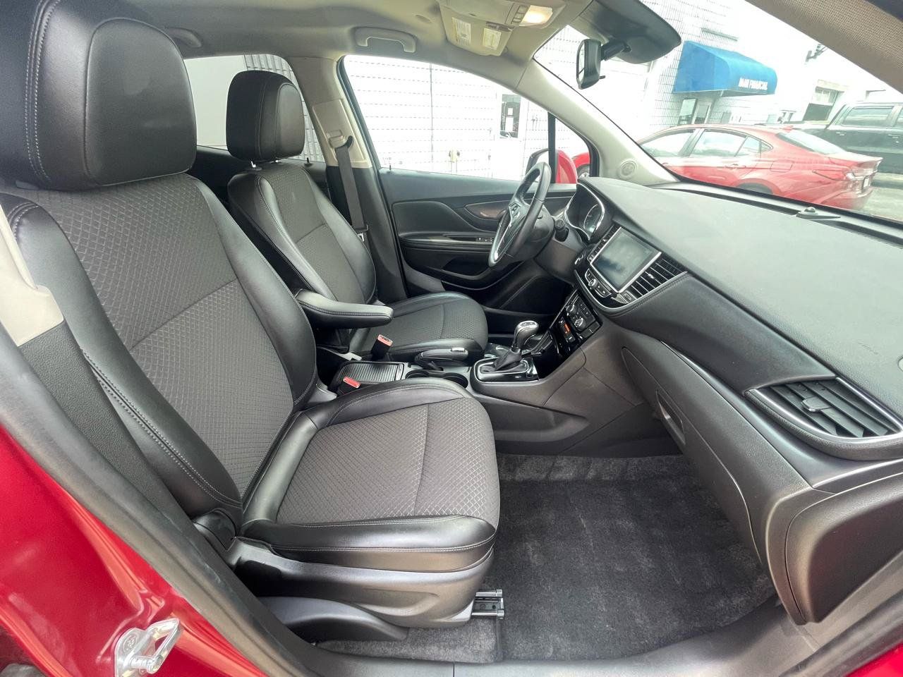 Used 2019 Buick Encore Preferred FWD image 19