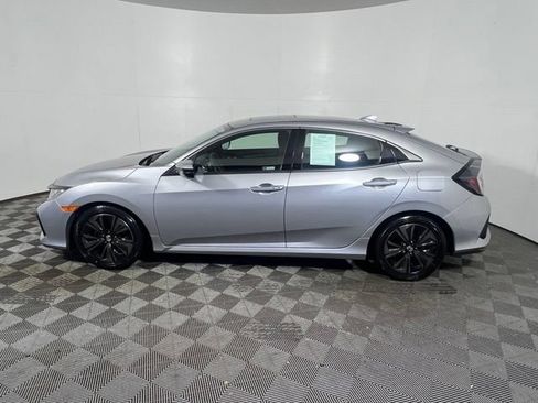 Used 2018 Honda Civic EX image 5
