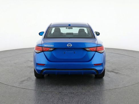 Used 2025 Nissan Sentra SV image 7