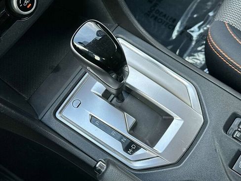 Used 2023 Subaru Crosstrek 2.0i Premium image 24