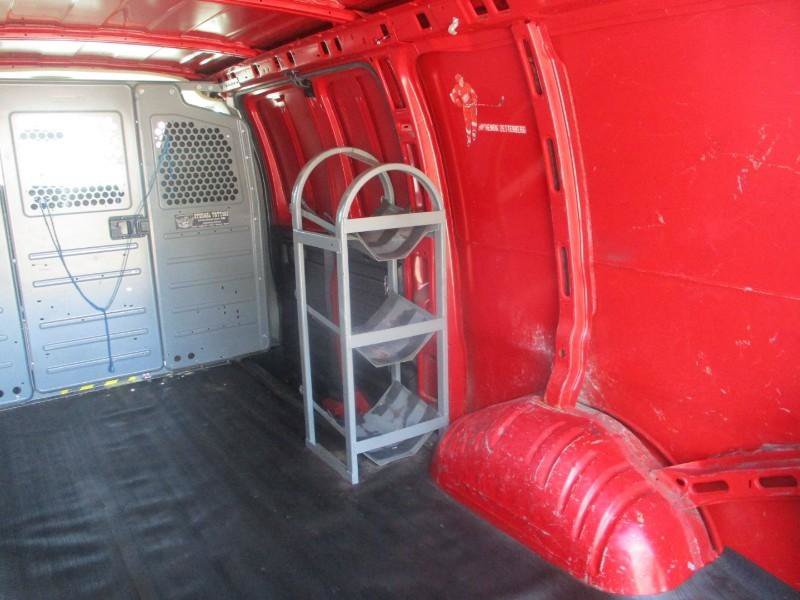 Used 2012 Chevrolet Express 1500 RWD image 8
