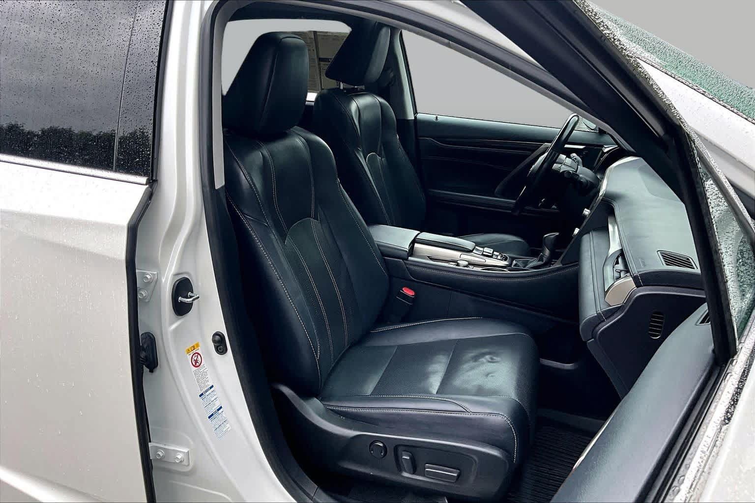 Used 2019 Lexus RX 350 AWD w/ Navigation Package image 8