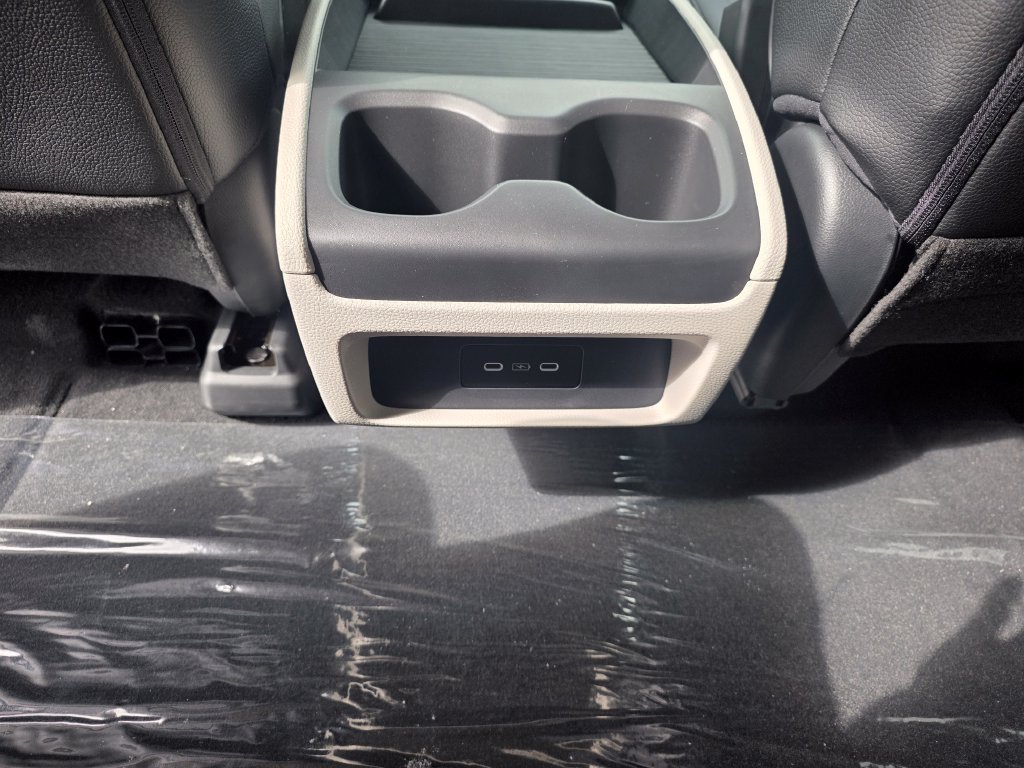New 2027 Honda Odyssey Elite image 14