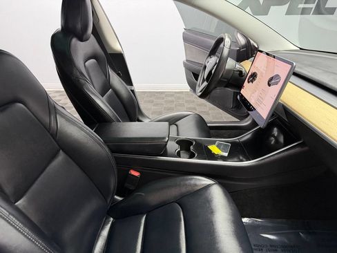 Used 2019 Tesla Model 3 Standard Range Plus RWD image 48