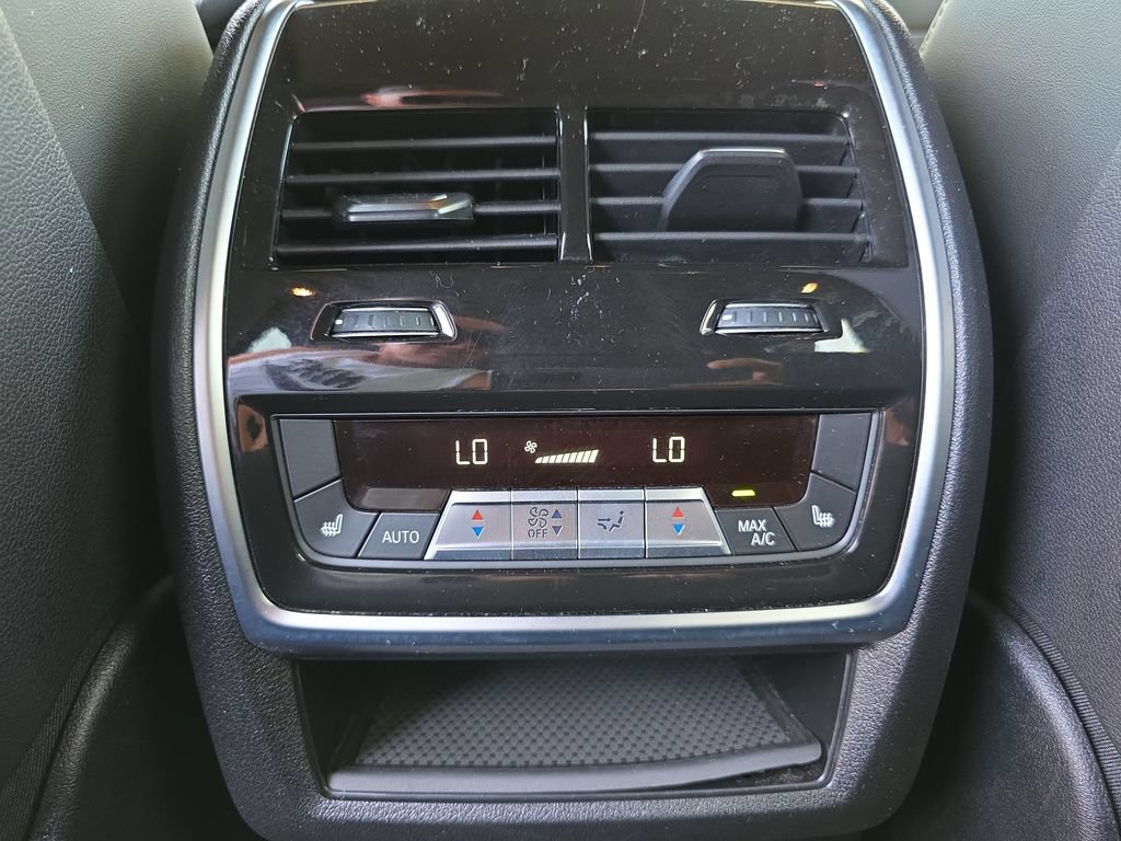 Used 2024 BMW X5 sDrive40i RWD image 12