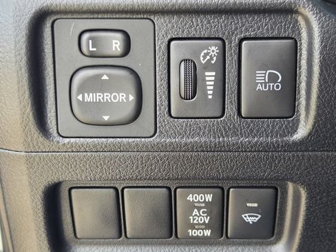 Used 2023 Toyota 4Runner TRD Sport AWD/4WD image 25