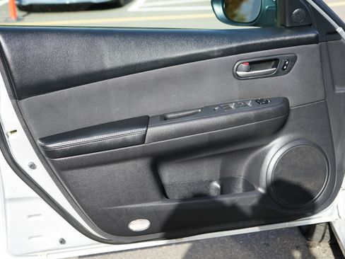 Used 2012 MAZDA MAZDA6 i Sport image 12