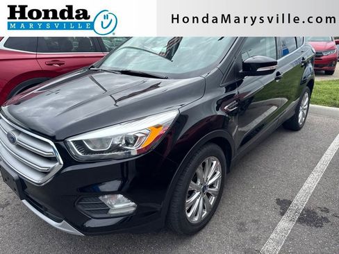 Used 2017 Ford Escape Titanium FWD image 1