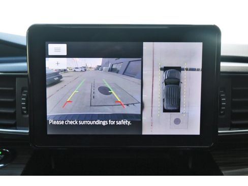 Used 2021 Ford Explorer Limited w/ Equipment Group 301A RWD image 26