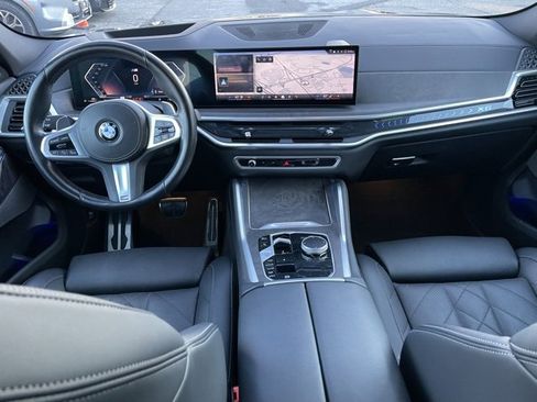 Certified 2024 BMW X6 xDrive40i w/ Premium Package image 11