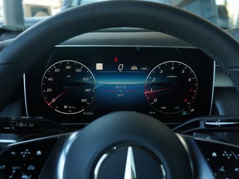 Used 2026 Mercedes-Benz GLC 300 image 15