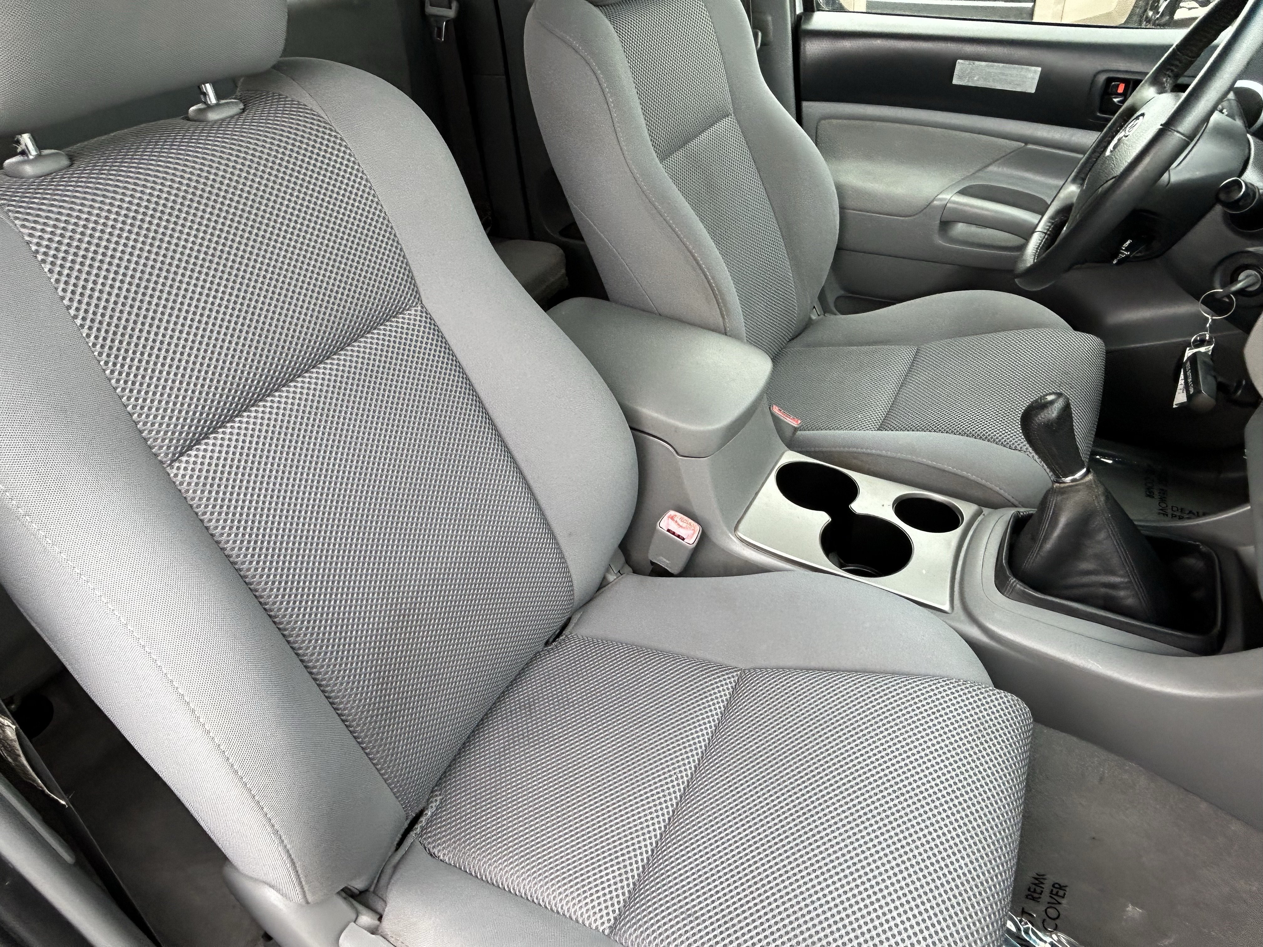 Used 2005 Toyota Tacoma 4x4 Access Cab image 11