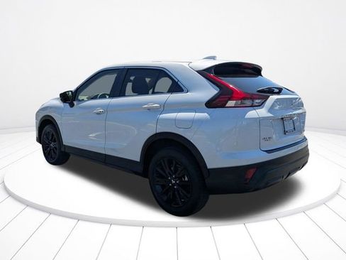 Used 2025 Mitsubishi Eclipse Cross LE AWD/4WD image 5