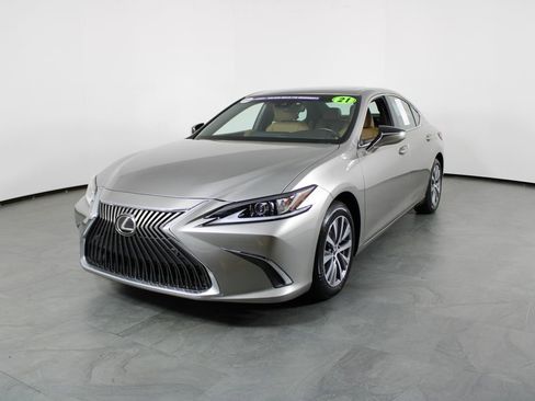 Used 2021 Lexus ES 350 w/ Premium Package image 2