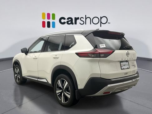 Used 2023 Nissan Rogue Platinum w/ Platinum Premium Package AWD/4WD image 3