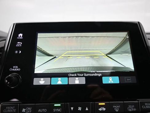 Certified 2023 Honda Odyssey Touring image 19