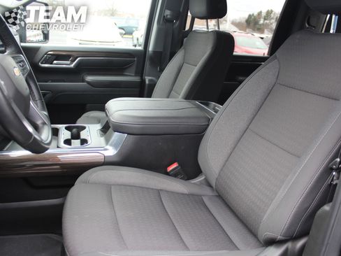 Certified 2024 Chevrolet Silverado 3500 LT w/ Convenience Package image 11