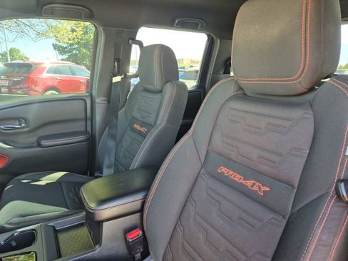 Certified 2025 Nissan Frontier PRO-4X AWD/4WD image 18